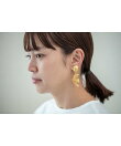 ラ・コロンブ ロングイヤリング ゴールド