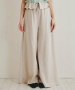 フォルムラインフレアパンツ