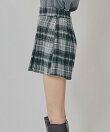 チェックタックショートパンツ