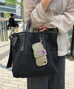 イアパピヨネ 樹脂パーツトートバッグ Mサイズ ブラウン ショルダー 