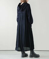 La-gemme フードプリーツワンピース ラジュール ワンピース・ドレス ワンピース グレー グリーン ネイビ…