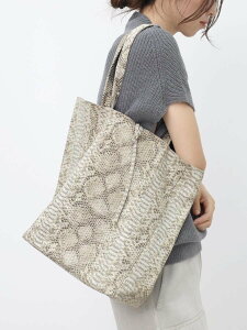 nouer PYTHON LEATHER TOTE BAG ���V���b�h �o�b�O �g�[�g�o�b�O �x�[�W���y���������z