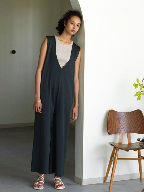 Coen Web限定 Feeling Made ストレッチポンチ Vネック サロペット Rakuten Fashion 楽天ファッション 旧楽天ブランドアベニュー Cg19