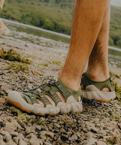 KEEN MEN HYPERPORT H2 Y nCp[|[g GC`c[ L[ V[YEC T_ O[yz