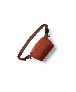 Bellroy Bellroy /�x�����C/Lite Sling Mini 4L Clay �A���g���X�N�G�A �o�b�O �{�f�B�o�b�O�E�E�G�X�g�|�[�`�y���������z