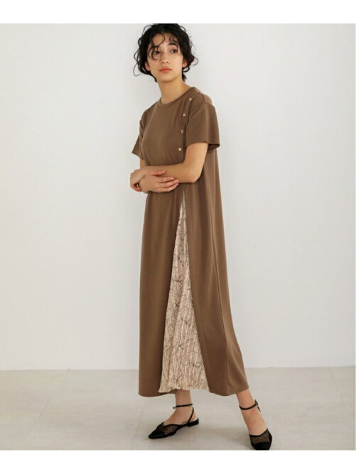 Bou Jeloud ボタン付スリットプリーツワンピース Rakuten Fashion 楽天ファッション 旧楽天ブランドアベニュー Av38