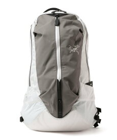 BEAMS ARC'TERYX / Arro 22 Backpack ビームス メン バッグ リュック・バックパック ブラック【送料無料】