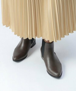 BEAMS HEART WOMEN tFCNU[ TChSAu[c(22.5~24.5cm) r[X n[g V[YEC Xj[J[ ubN uEyz