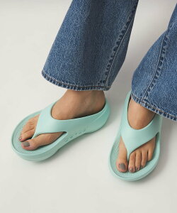 UNITED ARROWS green label relaxing ��OOFOS��OOriginal PLUS �T���_�� ���i�C�e�b�h�A���[�Y �O���[�����[�x�������N�V���O �V���[�Y�E�C �T���_�� �O���[�� �u���b�N �z���C�g�y���������z