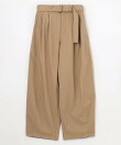 チノライクタックバレルパンツ