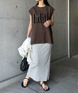 汗染み防止 ビッグ ロゴ プリント Tシャツ【フロッキー/メタリック】