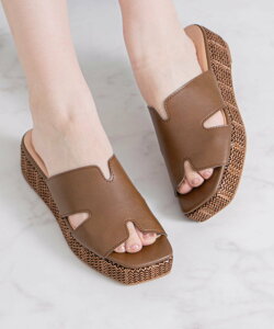 Bridget Birkin �yBridget Birkin�z����v���b�g�t�H�[���T���_�� �u���W�b�g�o�[�L�� �V���[�Y�E�C �T���_�� �u���E�� �u���[�y���������z