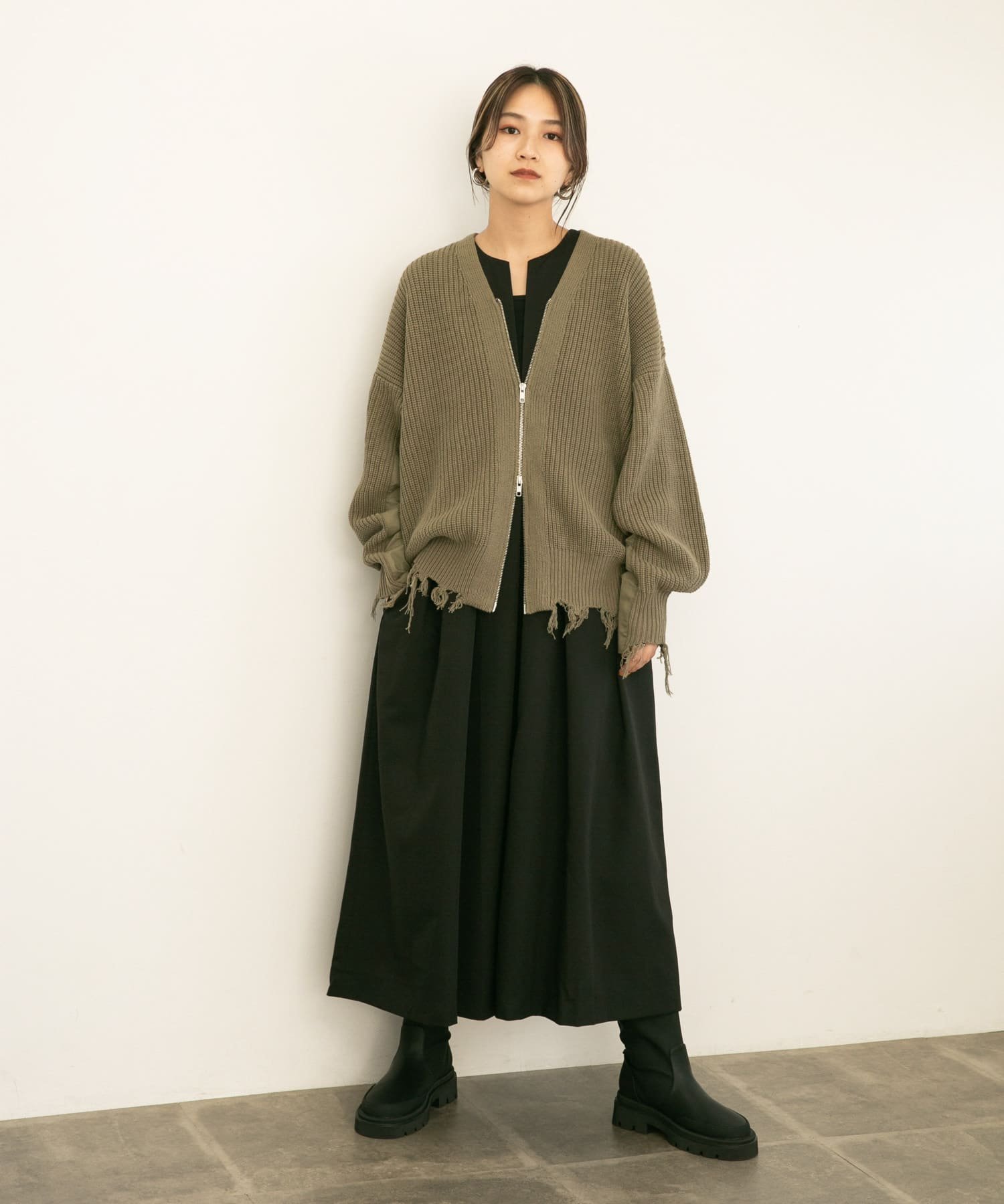 KBF｜キーネックBIGプリーツジャンパースカート | Rakuten Fashion