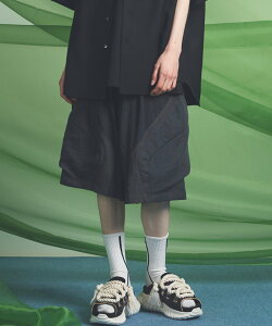 MAISON SPECIAL 3D Pocket Curve Switching Prime-Wide One-tuck Shorts ���]���X�y�V���� �p���c �W���[�W�E�X�E�F�b�g�p���c �u���b�N�y���������z