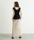 【WEB限定】フロントボタンカットイージーIラインスカート