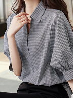 Doux Belle ギンガムチェックパフスリーブ七分袖シャツ ドゥー・ベル トップス その他のトップス ブラッ…