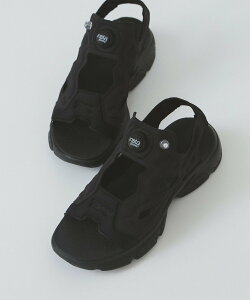 Ray BEAMS �yWEB����zReebok / �C���X�^ �|���v�t���[���[ �T���_�� �r�[���X �E�C���� �V���[�Y�E�C �T���_�� �u���b�N�y���������z
