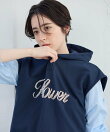ロゴ刺繍フード付きベスト