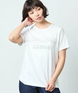 (W)ピマ・コットン・クルーネック・グラフィック・ティ 米国フィット・レギュラー