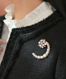 組曲 【好評につき追加販売・2セット】パールビジュー ブローチ クミキョク アクセサリー・腕時計 ブローチ・コサージュ・バッジ ゴールド