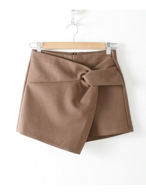 Grandeir Grandeir ラップ風アシンメトリーショートパンツ Rakuten Fashion 楽天ファッション 旧楽天ブランドアベニュー Bq0986 Grandeir Grandeir ラップ風アシンメトリーショートパンツ Rakuten Fashion 楽天ファッション 旧楽天ブランドアベニュー Bq0986