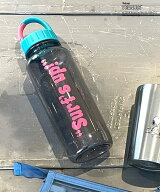 BAYFLOW [大容量!]BFタイポグラフィウォーターボトル 780ml ベイフロー 食器・調理器具・キッチン用品 グ…