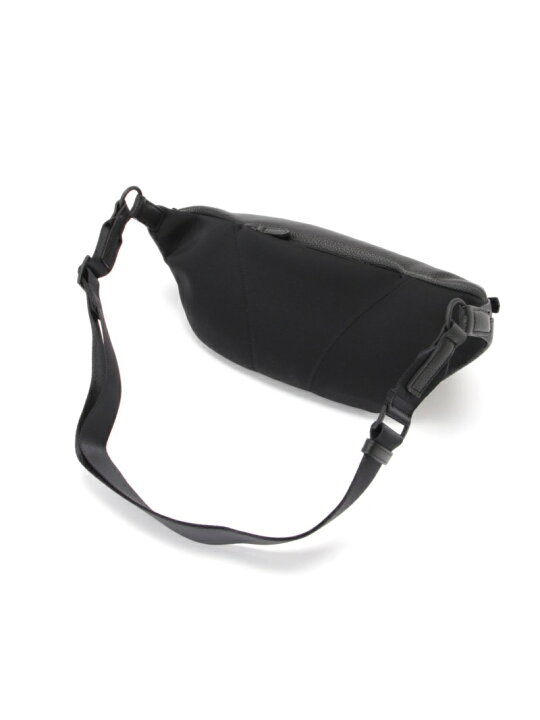 楽天市場】【SALE／20%OFF】BARNEYS NEW YORK (M)レザーボディバッグ 