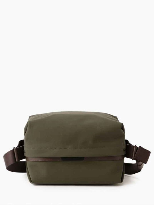 楽天市場】【SALE／50%OFF】FARO Flight Sling Bag/フライトスリング 