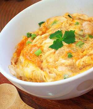 『水郷どり』と『放し飼い自然卵』の親子丼セット!