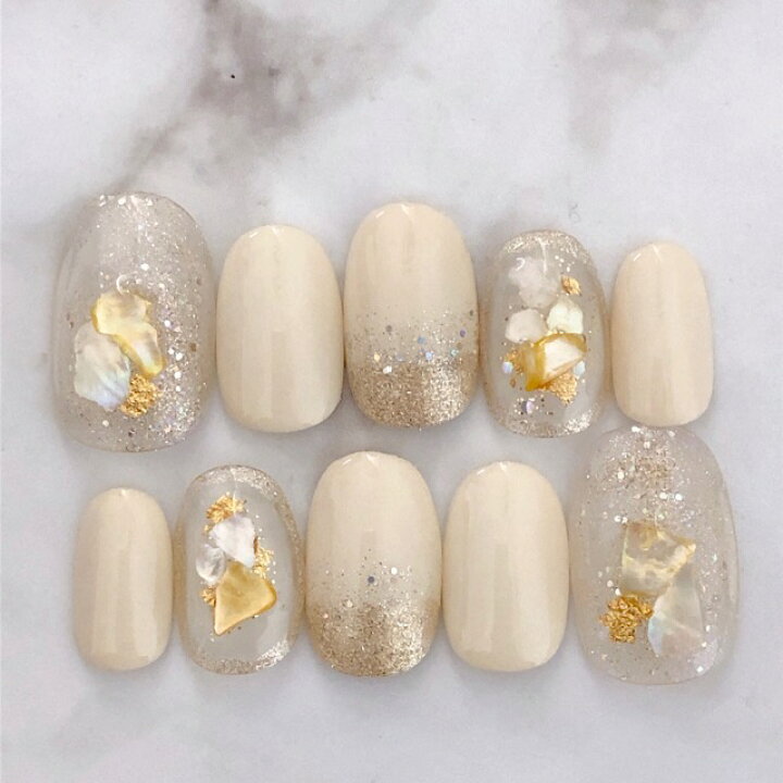 楽天市場 ネイルチップ つけ爪 デザイン かわいい ショート ロング シンプル 成人式 Nail プレゼント 母 短い爪 小さい爪 大きい爪 ベリーショート ちび爪 結婚式 ウェディング 付け爪 ジェルネイル アイボリークラッシュシェルストーンゴールド囲みネイル A N すみれ