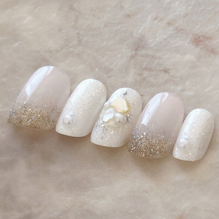 楽天市場 ネイルチップ つけ爪 ブライダル かわいい ショート ロング 白無垢 春ネイル Nail プレゼント 短い爪 小さい爪 大きい爪 ベリーショート ちび爪 白系 ウエディングネイル 付け爪 クラッシュシェル風 ジェルネイル 1625 ホワイトラメシアーラメキラキラシェル