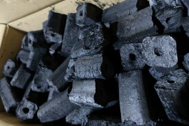 ☆国産富士オガ（青）四角オガカット炭　5kg