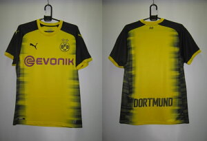 �v�[�}�@2017-18 PUMA-751675-01-PKT�@�{���V�A�@�h���g�����g�@BVB INT L ���v���J�@�Q�[���@�V���c�@����
