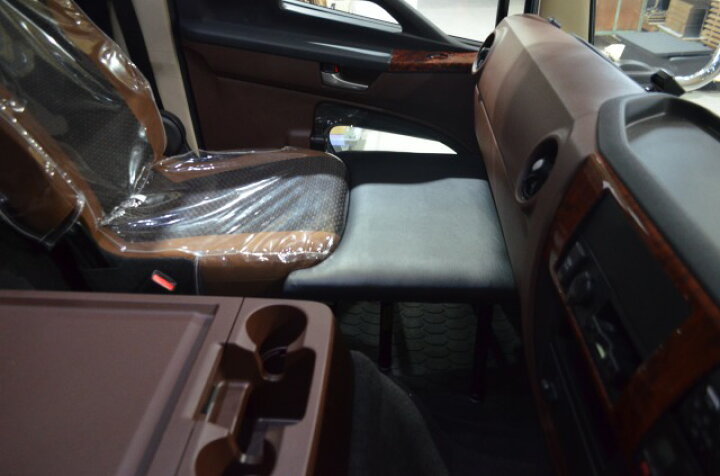 楽天市場 日野 17 プロフィア レンジャー 助手席 オットマン 標準 ワイド マット 荷物置き 助手席マット ベース板 フラットマット コンソール ボード ベース センターベース センターボード フラット 17プロフィア カスタム 内装 寝台 新型 ベッド 板 収納 収納板
