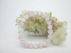 yuXbgzNc@Cg8.3±0.2mmy_z