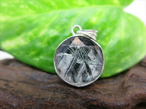 yy_ggbvzMxIiS覐΁jiAAA2.8g13.4×6mmZ䊐yӕʍς݁z