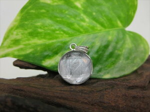 yy_ggbvzMxIiS覐΁jiAAA2.8g13.4×6mmZ䊐yӕʍς݁z