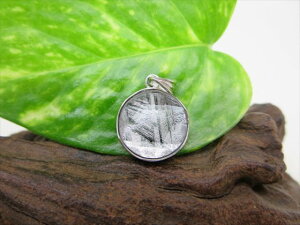 yy_ggbvzMxIiS覐΁jiAAA2.8g13.4×6mmZ䊐yӕʍς݁z