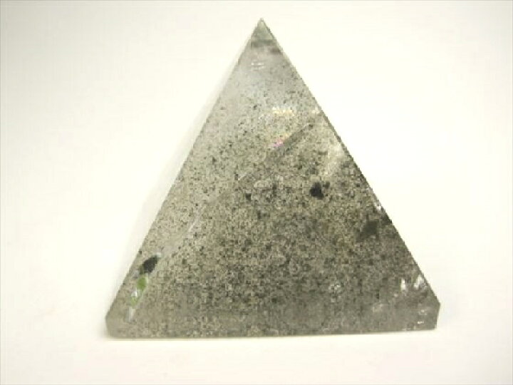 楽天市場】【ピラミッド】ガーデンクォーツ(虹入り）33×29mm : 天然石 