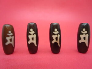 �y�`�x�b�g�����V��z�K�E�}����28±1×10±0.5mm�y���x�E�����z