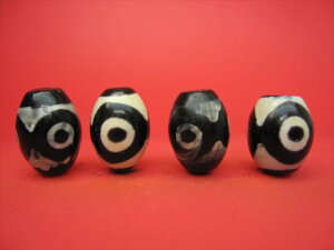 �y�`�x�b�g�V��z�Չ�O��V��������H15×��12±0.5mm�y4��SET�z
