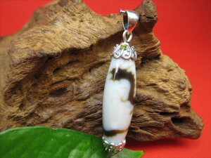 y`xbgVz_VEy_ggbvO[^Cvy_z