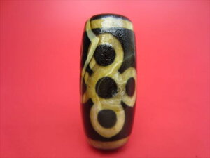 【チベット天珠】閃電五眼天珠【天然模様入り】【一点物】