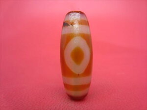 【チベット紅玉髄天珠】三眼天珠カーネリアン約29×11mm【鉱物・朱砂入り】【一点物】