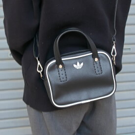 アディダス バッグ ショルダー アディカラー XS cd478 ブラック/ウォームバニラ/Nインディゴ【adidas originals/オリジナルス/kq9086/jx7872/kd7845/PU合皮/ショルダーバッグ/ミニバッグ/かばん/ボストン/BAG/スポーツ/ストリート/ファション】【2026年モデル】【正規品】