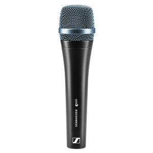 SENNHEISER e 935 S̓{KiI[nCU[
