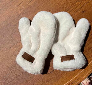  O[u H~ h g ]  wȂ 킢 fB[X ̎q q