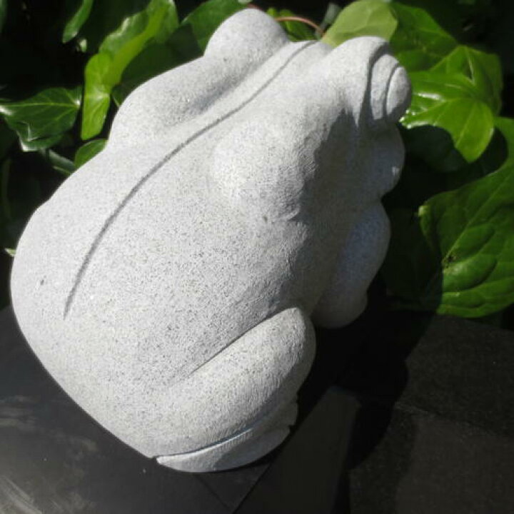 楽天市場】かえる カエル 全長33cm 置物 置き物 雑貨 御影石のオブジェ 