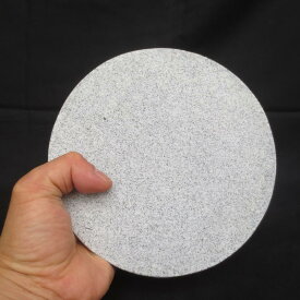 円形 丸い 板石 石板 平板 白みかげ石 直径約18cm 台座 花器 茶器 台石 コースター スレートプレート 飾り台 18x18x2.5cm 1枚 約1.8kg。 レターパックプラスで全国送料無料！！