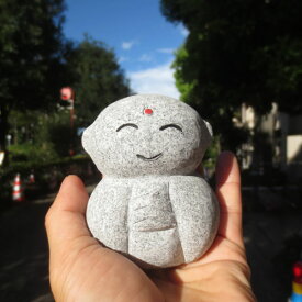 かわいい 小さい おじぞうさん おじぞうさま かわいい 癒しのお地蔵さん 置物 地蔵菩薩 仏像 彫刻品 みかげ石 GZ50 送料無料！